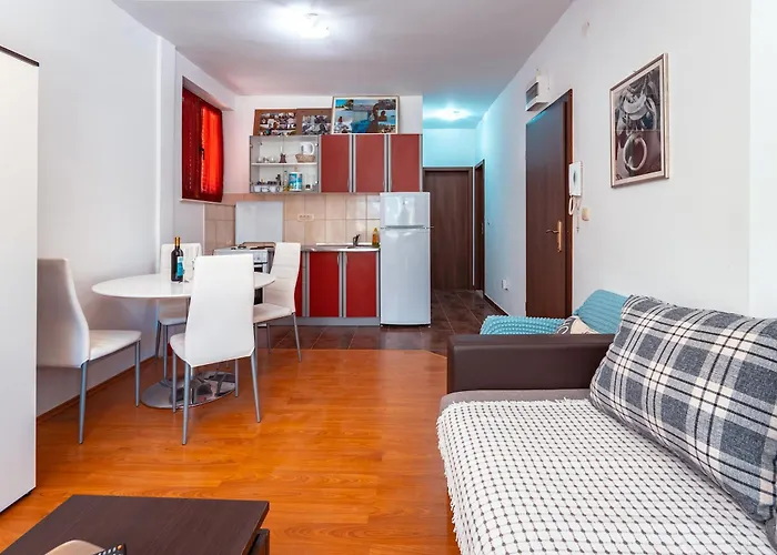 Diving In Apartment *