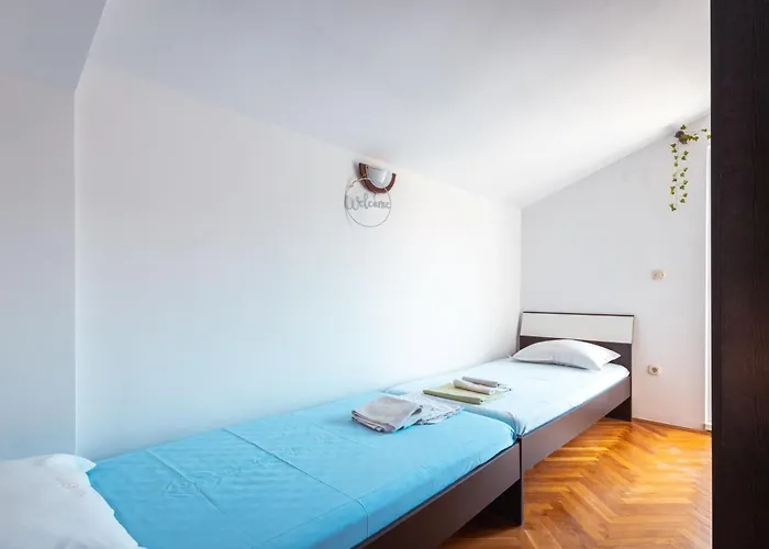 Diving In Apartment Split