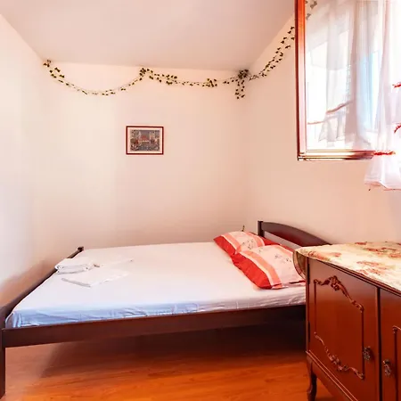 Diving In アパート